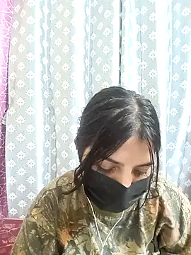 blacky_bby live cam on StripChat