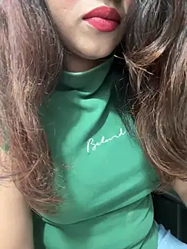 Yours_riya11 live cam on StripChat