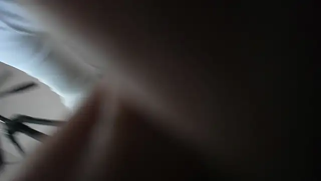 renee_shelby_ webcam