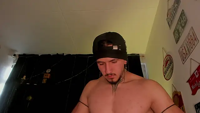 the_beast_master_ webcam