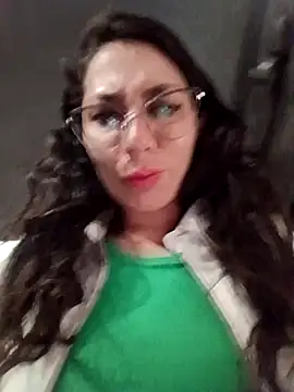 Mia_Love-3 webcam