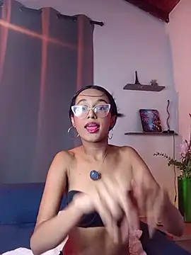 luna_valen webcam