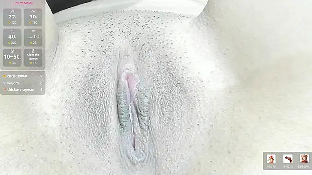 AnnieParker1_ webcam