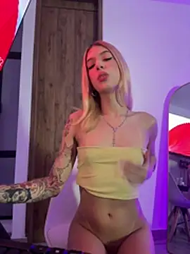 Courtney_gonet webcam
