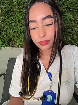 MiaCamille_ webcam