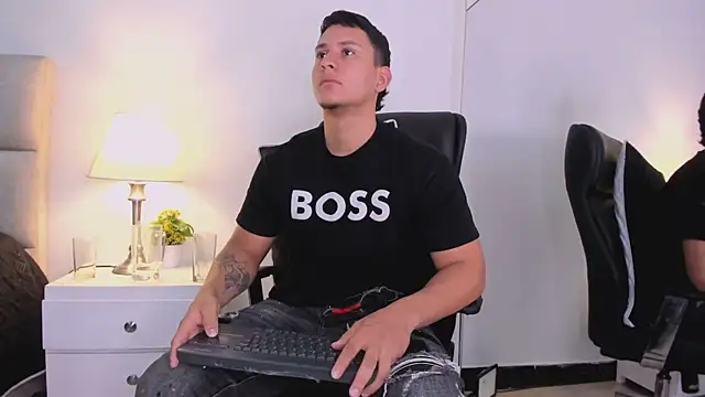 Chriss_Diamond webcam