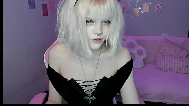 VelvetAlice webcam