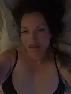 BustyBunny40 webcam