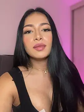 AlessFiore Live Webcam on Stripchat