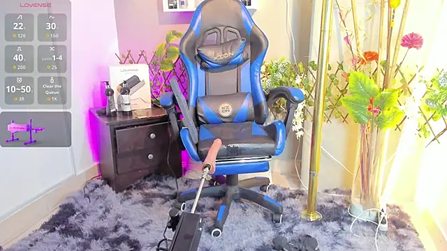 _taylor_black webcam