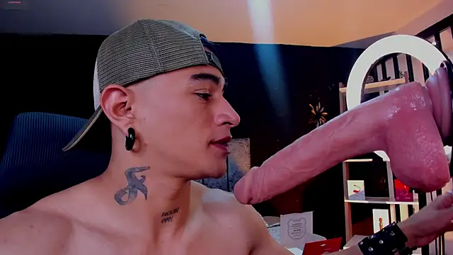 LiamDeep webcam