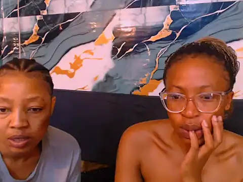 caramelchoco69 webcam