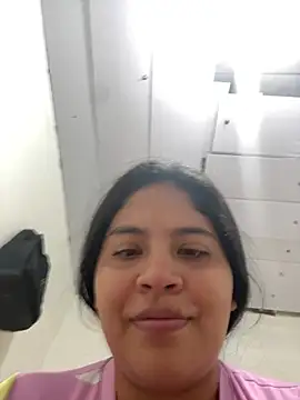 moncerrat_luna webcam
