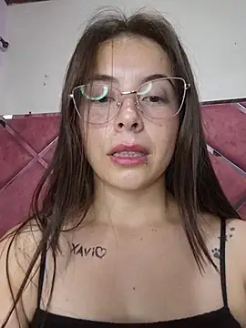 Emmasweet_Val live webcam