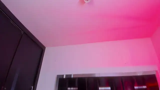 DANITENDER555 webcam