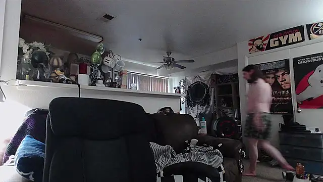biggerisbetter12 webcam