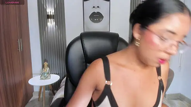 alana_martiins webcam