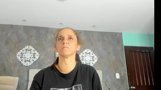 lily_rose1 webcam