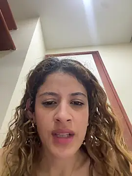 alana15 Live Webcam on Stripchat
