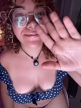 Emma_Wish live cam on StripChat