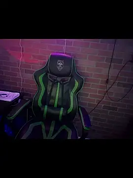 chronic_vibez webcam