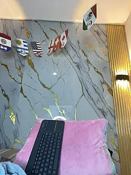 Tinakitten webcam