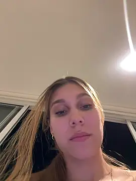 Nikii__ Live Web Cam Show