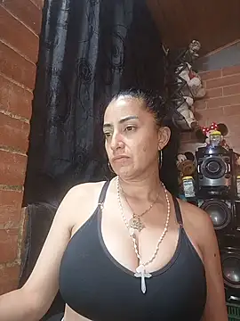 Alexandrina live cam on StripChat