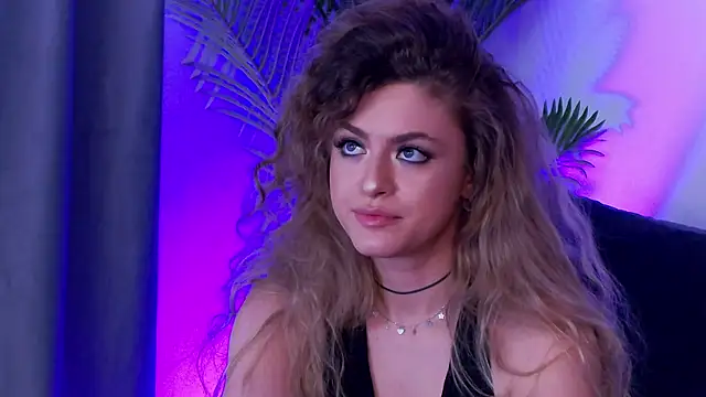 AnneMaryie webcam