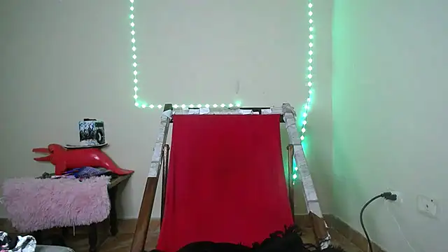 Candy_chloee live cam on StripChat