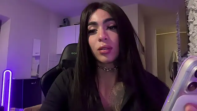babybriexxx Live Web Cam Show