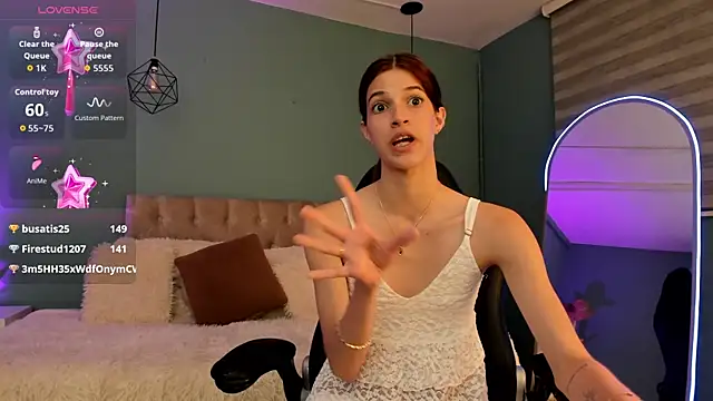 Nora_Vennucci webcam