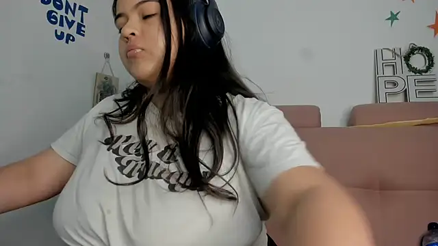 lizzie_c webcam