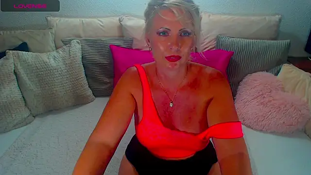 Lex_McQueen webcam