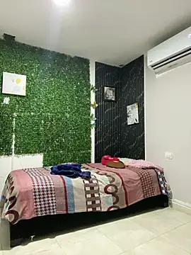 Chloee_Secret webcam