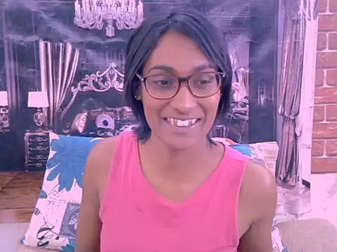 IndianRebel4u2Luv webcam