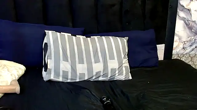 SexyBaddieXXX webcam