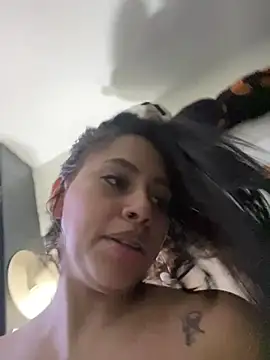 CarolinaRaven live webcam