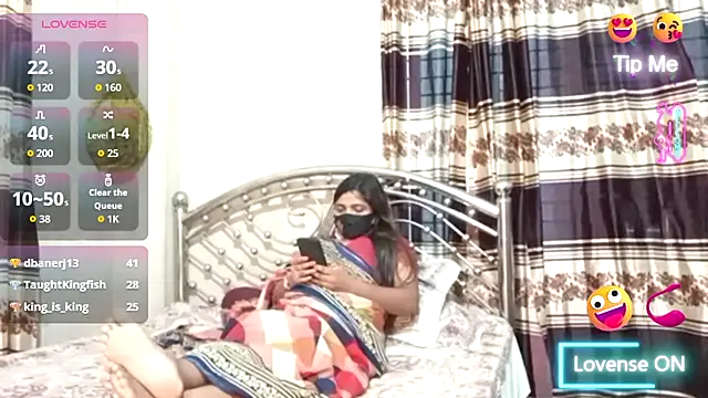 Nusrat_Faria webcam