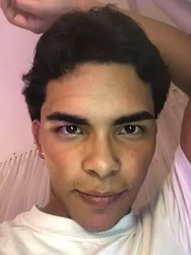 Brenda_n_Steven webcam