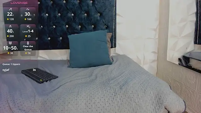 Chloe_moon1 webcam