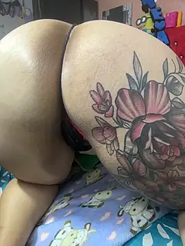 camile_milf live cam on StripChat