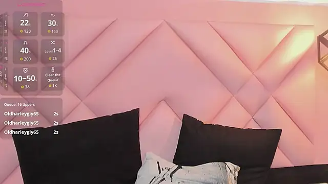 curly_babe webcam