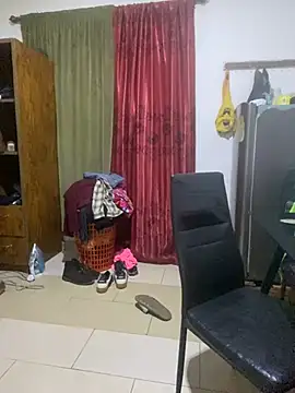 Pornhouse420 webcam