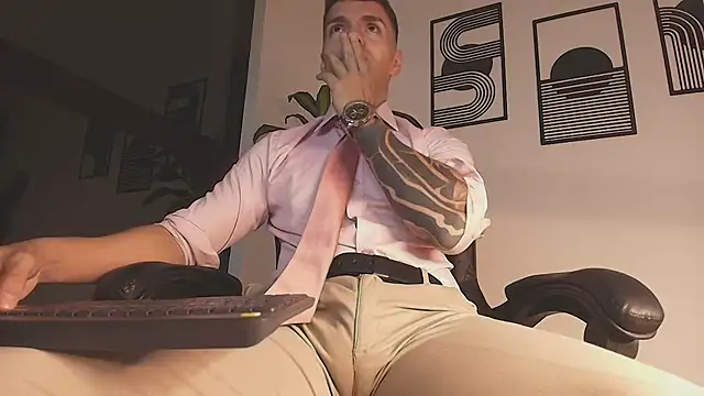 ALPHA_DOMINUS_ webcam