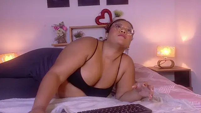 nairagold_ webcam