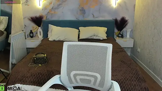 Silen_Tori webcam