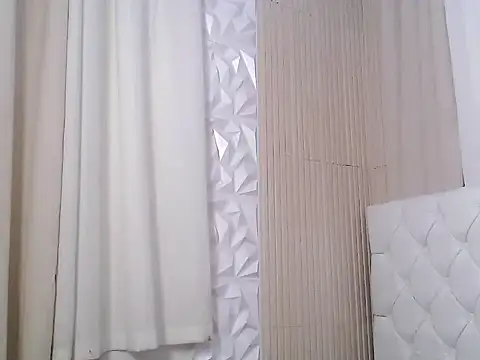 twerkitlike_twinkle webcam