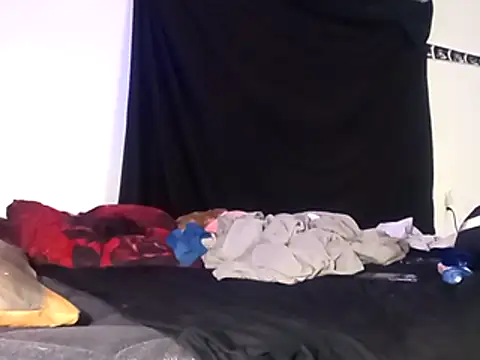 LusciousKandy live sex cam