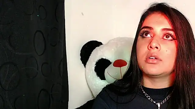 sophiadaza666 (F teen) - control lovense 10 min